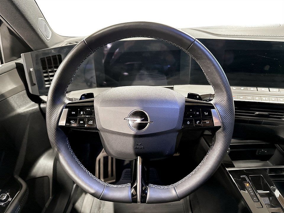 Bild på Opel Astra 5D GS 1.2 PT 1.2 130hk Aut - 360-KAMERA, CARPLAY