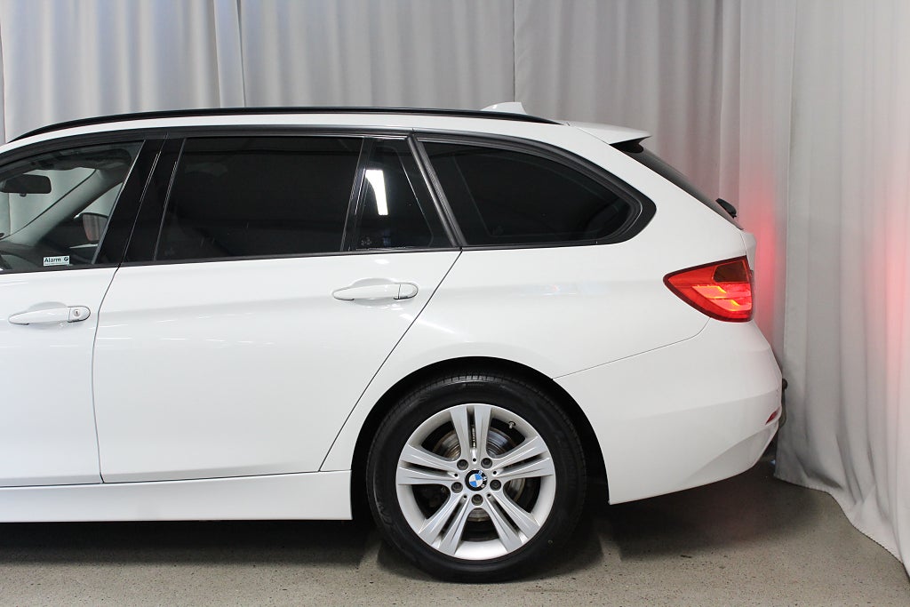 BMW 318D Touring Steptronic Sport line, Drag, S&V-hjul