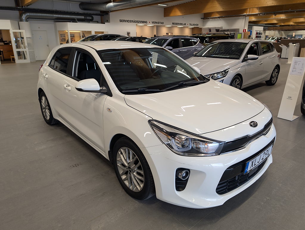 Kia Rio 1.0 T-GDI GLS Automat/M-värm/V-hjul thumbnail
