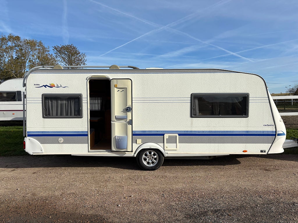 Hobby 560 UFF Exclusive Queensbed