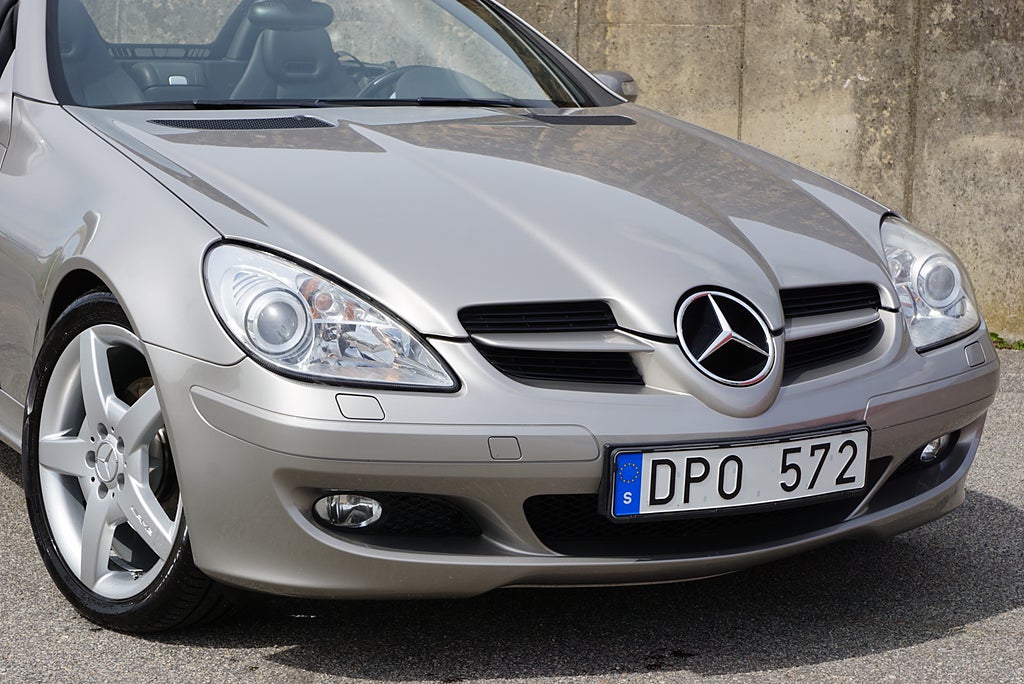Mercedes-Benz SLK 280 7G-Tronic Cabriolet|Låga Mil|2-Brukare|18” AMG|