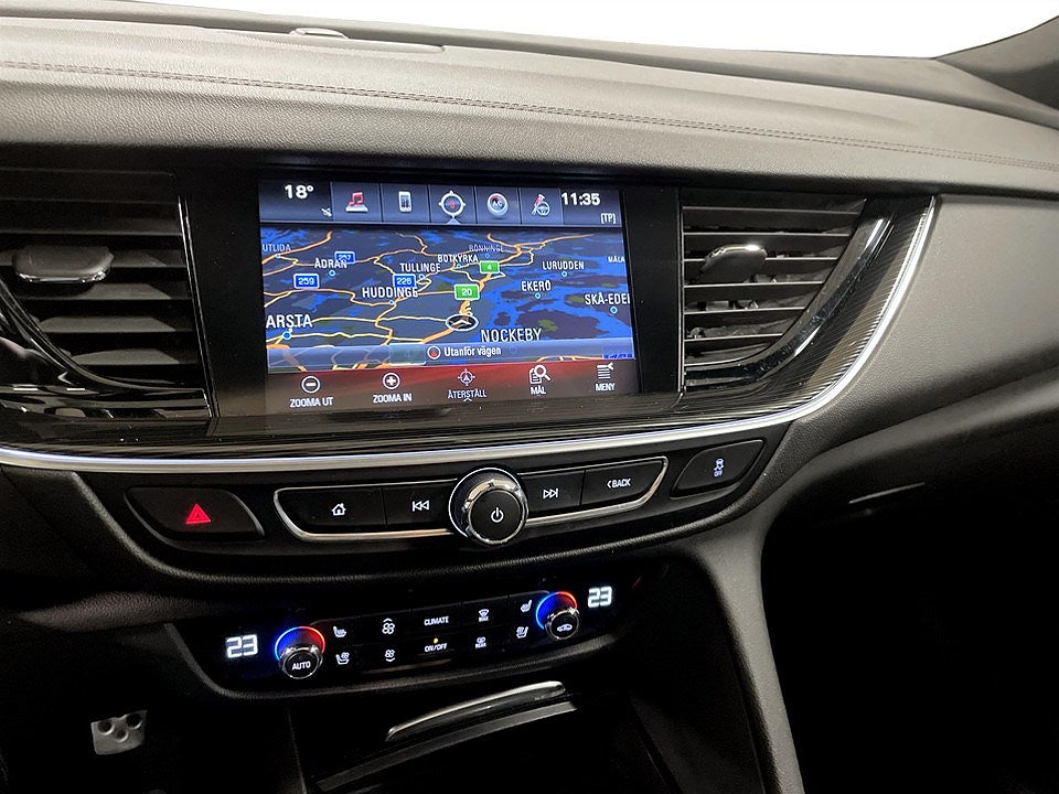 Bild på Opel Insignia Grand Sport 2.0 Turbo D 4x4 210hk Aut - OPC, TAKLUCKA