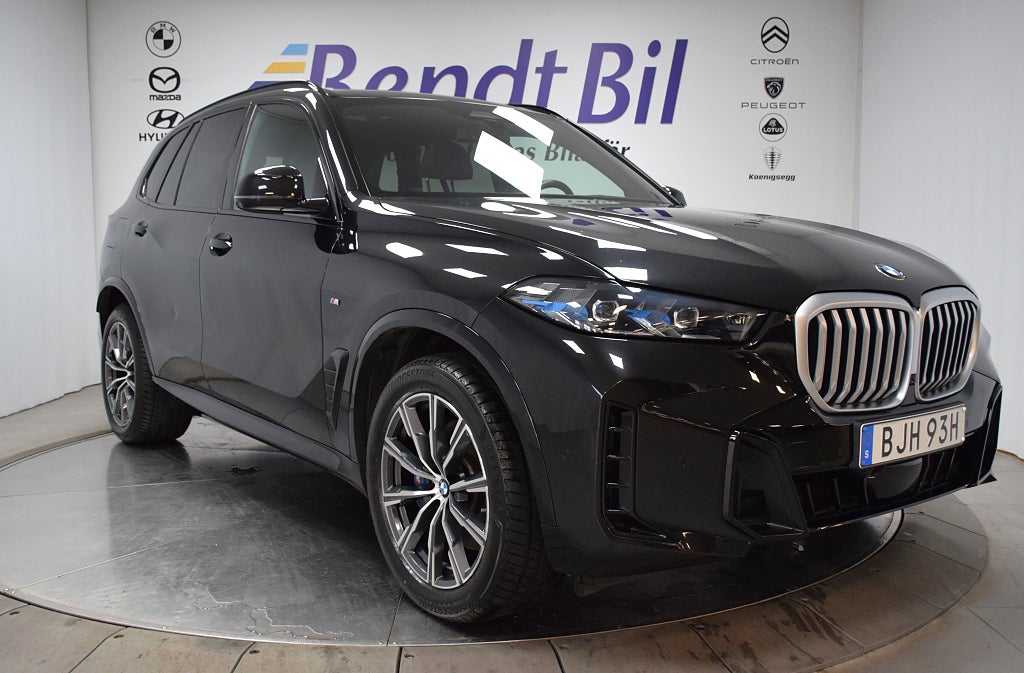 BMW X5 xDrive30d | M Sport | Innovation | Comfort | HK