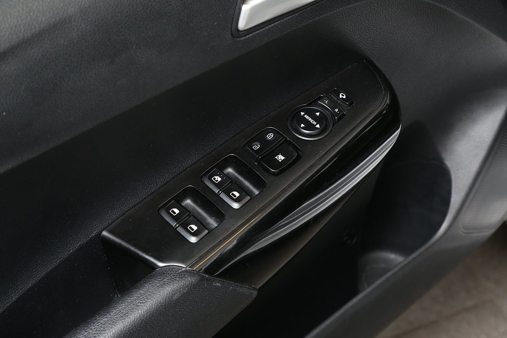 Kia Picanto 1,25 MPI 84hk Advance Automat CarPlay Kamera P-sensor 2019