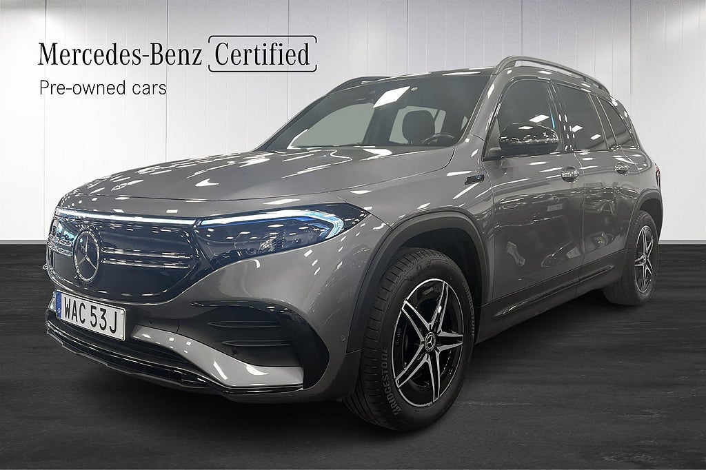 Mercedes-Benz EQB 300 4MATIC AMG 7-Sits Panorama 360Kamera Minnespaket