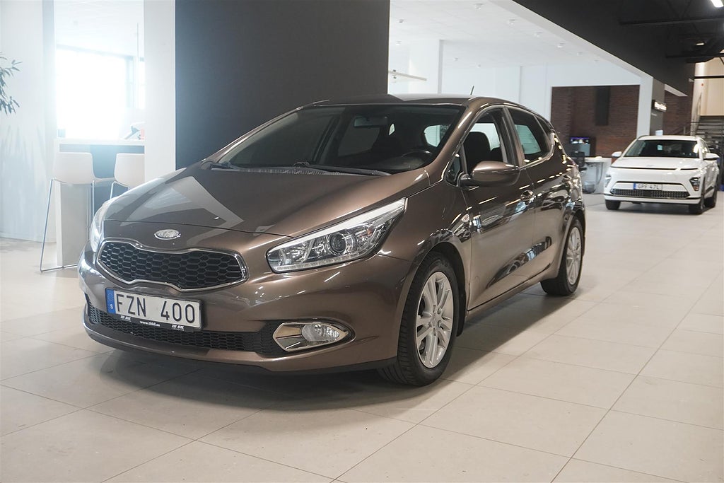 Kia Ceed Cee'd 1.4 CVVT Manuell, 99hk, 2013 | Ränta 1,99%