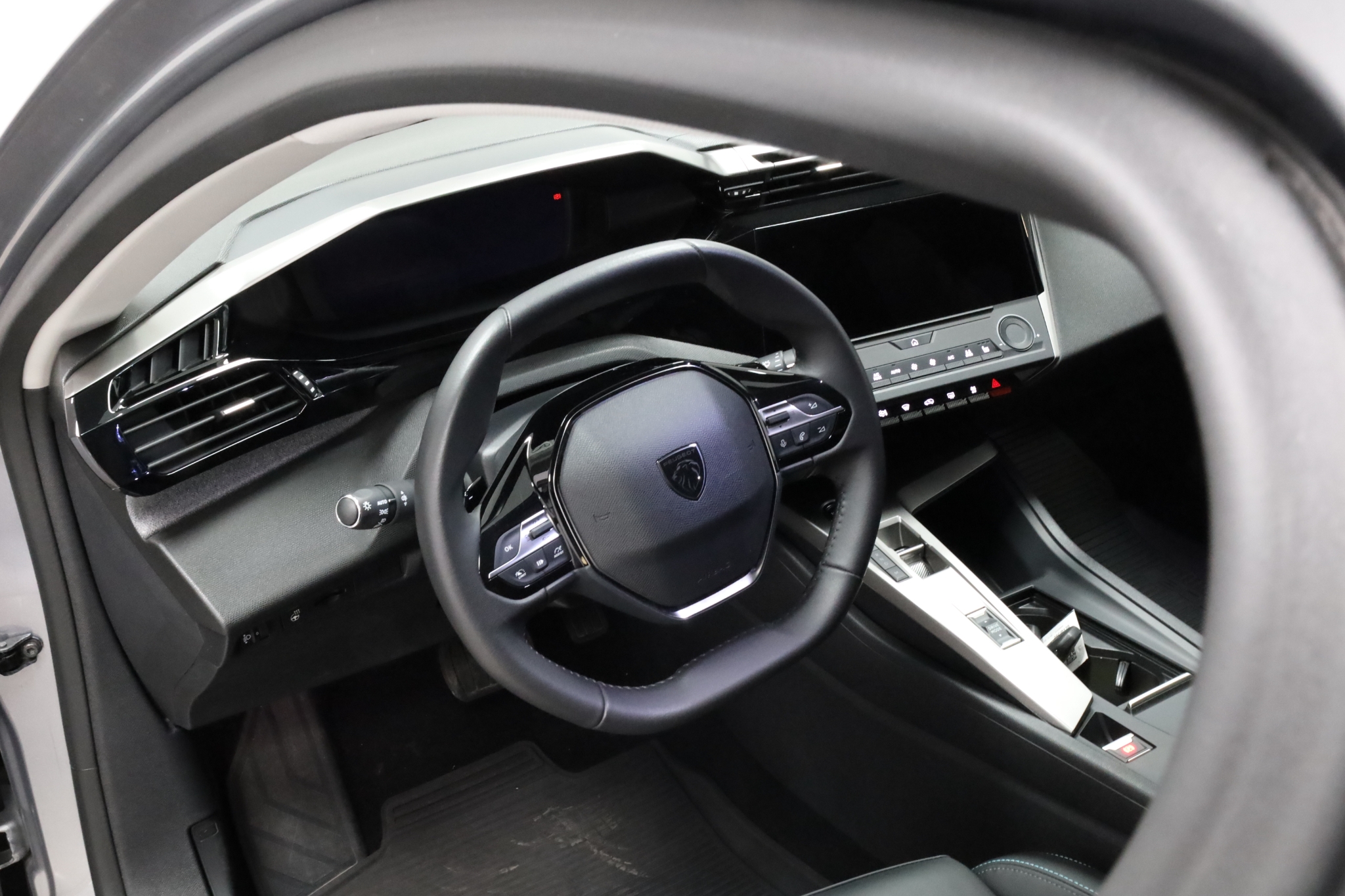 Peugeot 308 2025, bild 5/10
