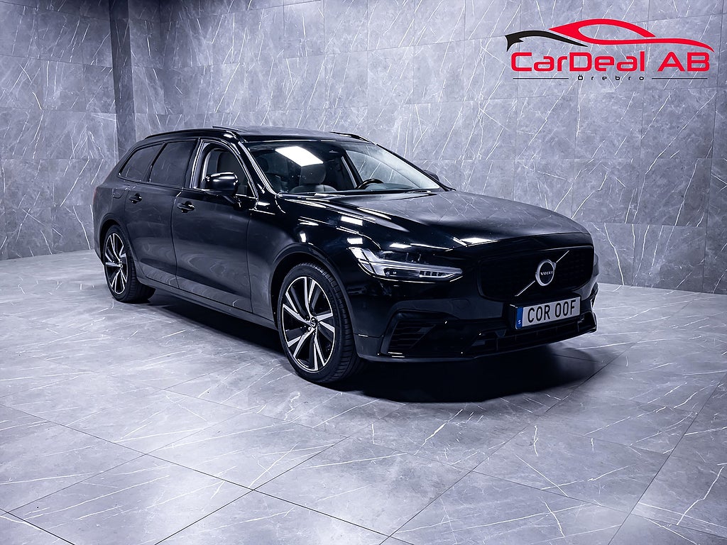 Volvo V90 Recharge T6 AWD 350hk Ultimate Dark Pano *SE SPEC* MOMS