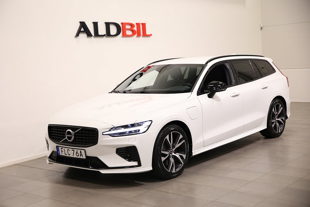 Volvo V60 T6 340hk AWD R-Design / Teknikpkt / Drag / Läder / Backkamera