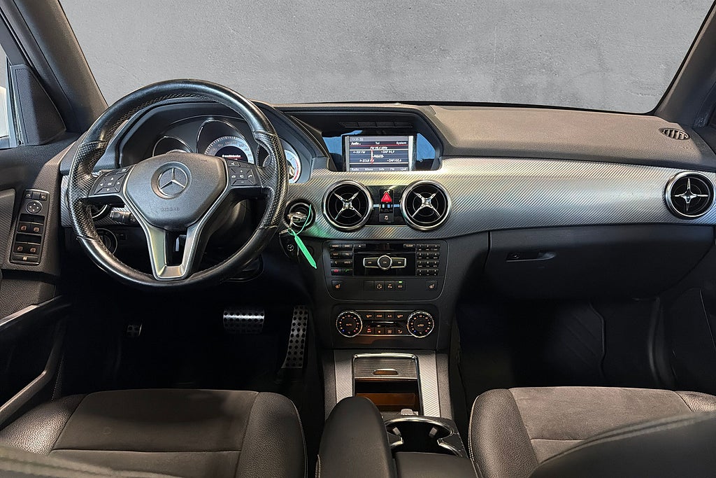 Mercedes-Benz GLK 220 CDI 4MATICPlus AMG Line Panorama Dragkrok 3-Ägare