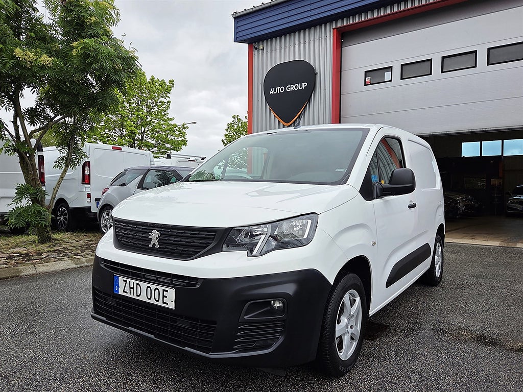 Peugeot Partner L1 1.5 BlueHDi 100 Manuell, 102hk 3 Sits Drag