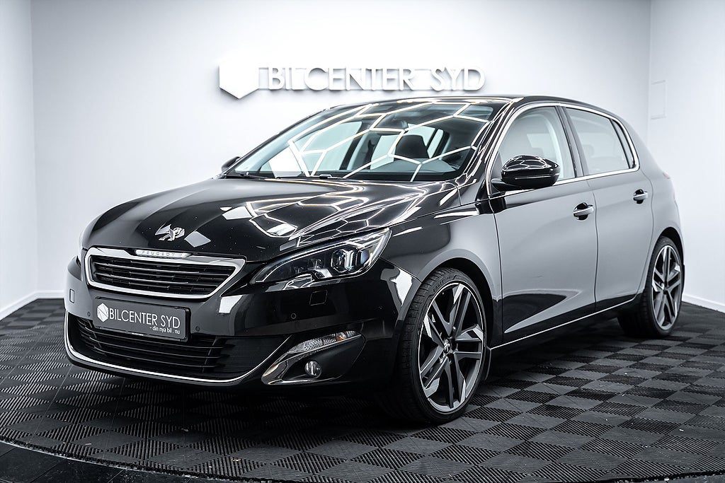 Peugeot 308 1.2 |Allure|Panorama|Navi|Automat|131hk