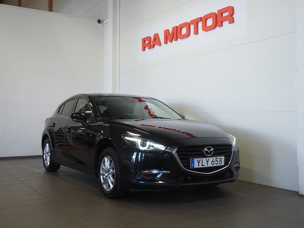 Mazda 3 Sport 2.0 SKYACTIV-G 120hk Vision Motorvärmare Navi 2018