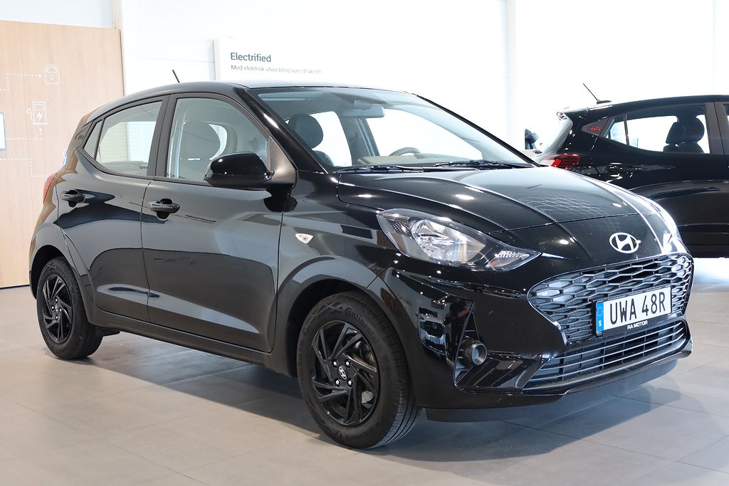 Hyundai i10 1,0 MPi 67hk AMT Essential Aut CarPlay Leasbar 2024