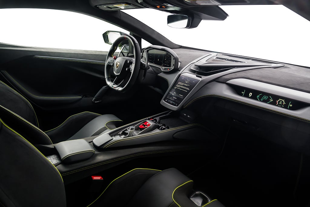 Gallery image 24 of 26