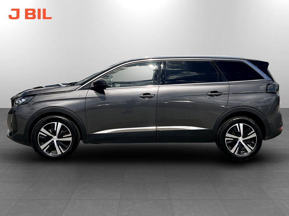 Bild på Peugeot 5008 GT 1.2 PT 130hk Aut 7-SITS B-KAMERA CARPLAY