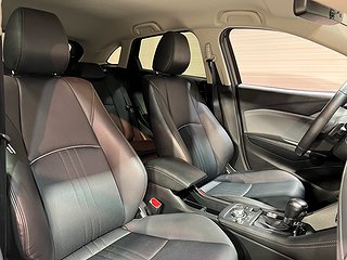 Halvkombi Mazda CX-3 6 av 20