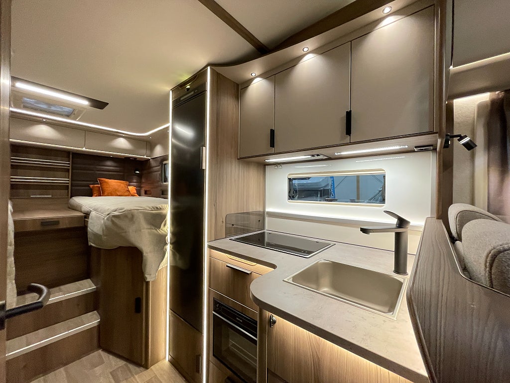 Kabe Novum 750 LGB / ALDE / Automat / Mercedes /   - Kabe