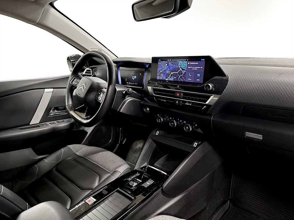 Bild på Citroën C4-X Shine 1.2 PT 130hk Aut B-KAMERA NAVI