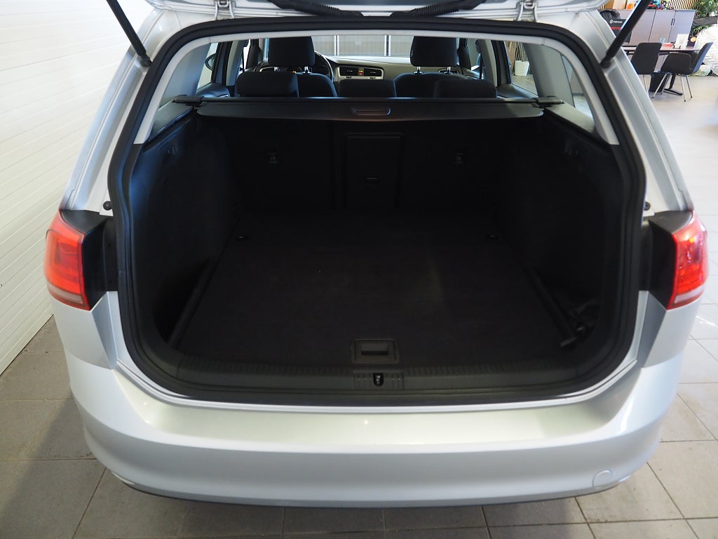 Volkswagen Golf Sportscombi 1.2 TSI Masters | Adaptiv Farthållare | BT 2014