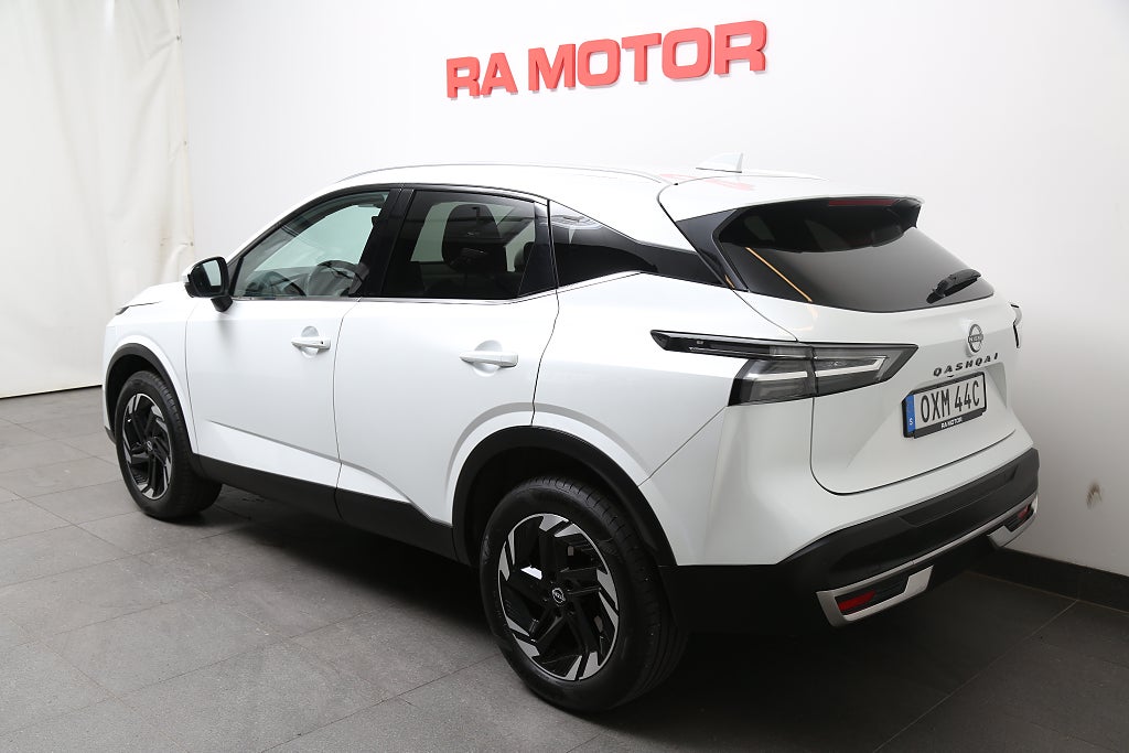 Nissan Qashqai 1,3 158hk N-Connecta Aut l Elbaklucka | HuD | Moms 2025