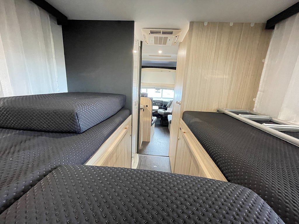 Sun Living A 75 SL / B-körkort / AC-Bodel / 5bältad / 900mil / El-patron / - Sun Living