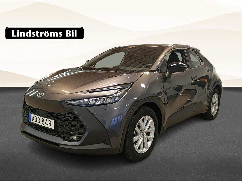 Toyota C-HR PHEV Active 2,0 e-CVT 223hk V-hjul MOMS