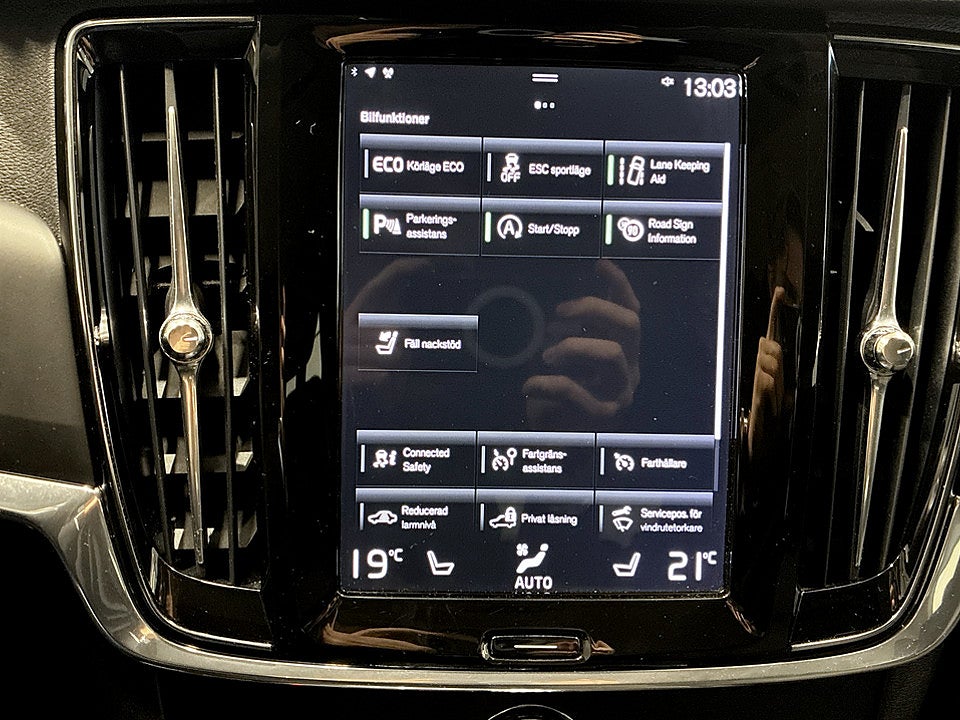 Bild på Volvo V90 Business D3 150hk DRAG BACKSENSORER NAVI