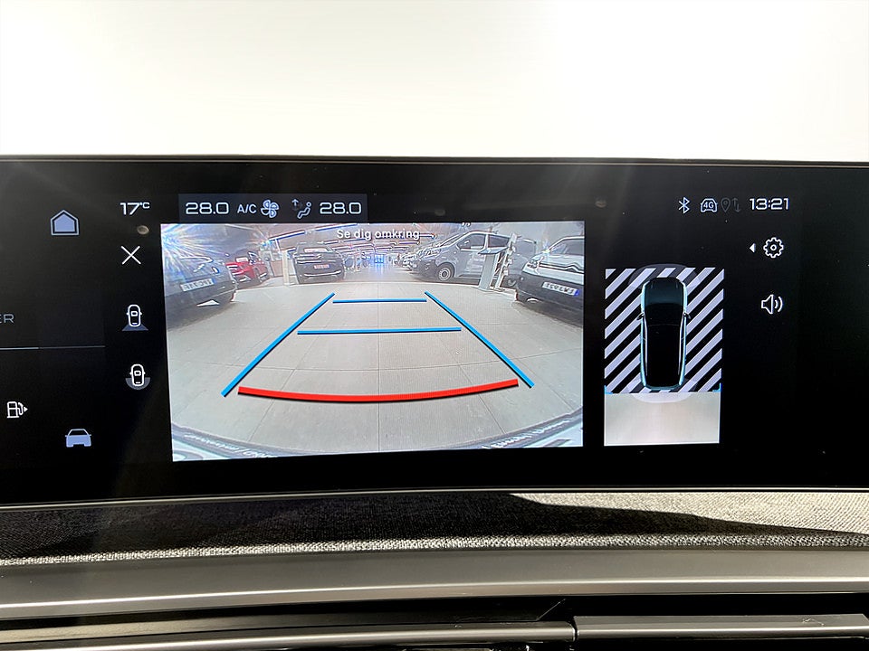 Bild på Peugeot 3008 GT Hybrid 145hk Aut B-KAMERA CARPLAY