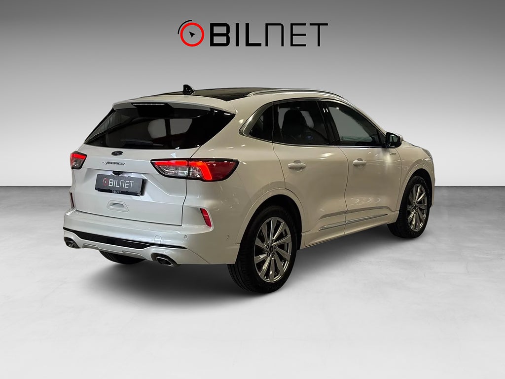 Ford Kuga 2.0 EcoBlue Aut VIGNALE AWD 3640mil 1-ägare B&O Drag