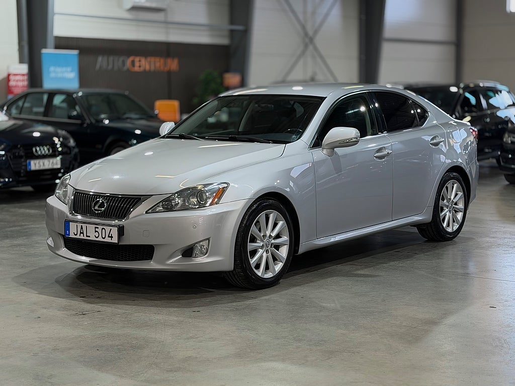 Lexus IS 250 2.5 V6 P-Sensorer Keyless 208hk