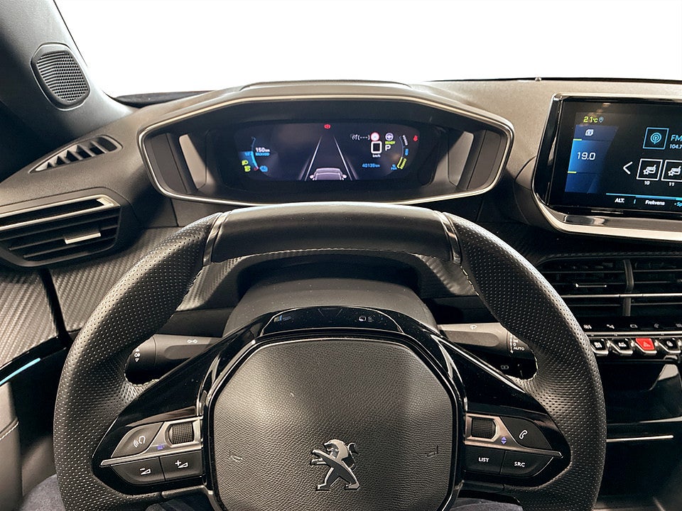 Bild på Peugeot e-2008 GT 50kWh 136hk Aut B-KAMERA NAVI