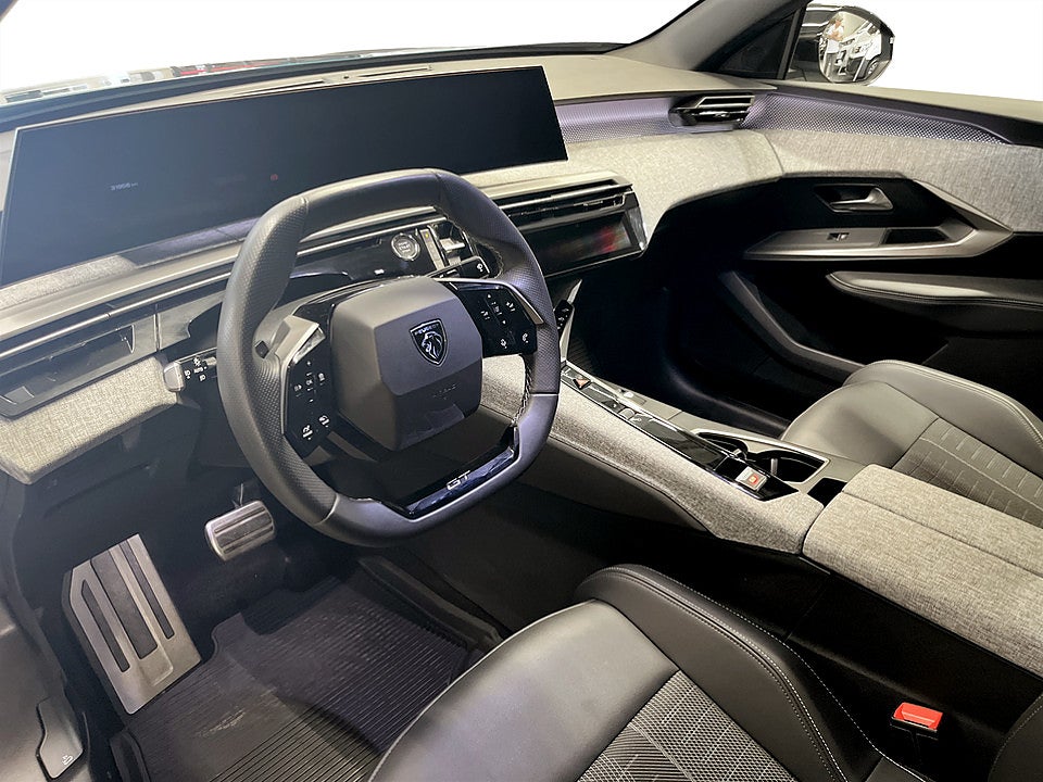 Bild på Peugeot 3008 GT Hybrid 145hk Aut B-KAMERA CARPLAY