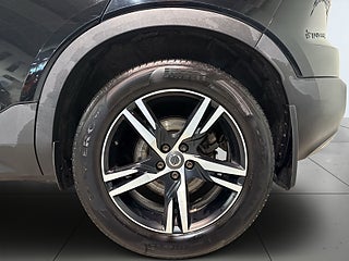 Volvo XC40 T5 AWD Aut R-Design H/K Drag 360° Pvärm GPS VoC SoV – bild 14