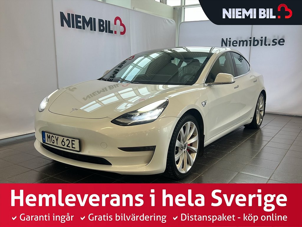 Tesla Model 3 Performance S&V-hjul/Autopilot/Premium Ljud