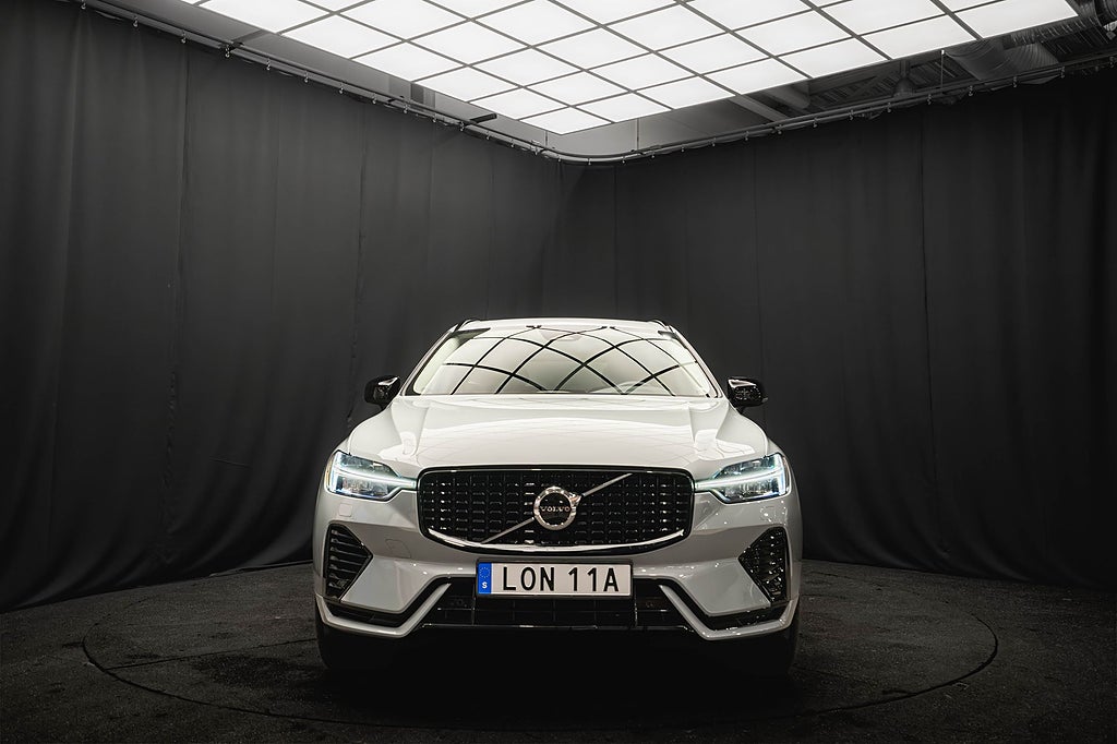 Volvo XC60 T6 AWD DARK PANO DRAG KAMERA 96.6%SoH 1-ÄGARE BLIS MOMS