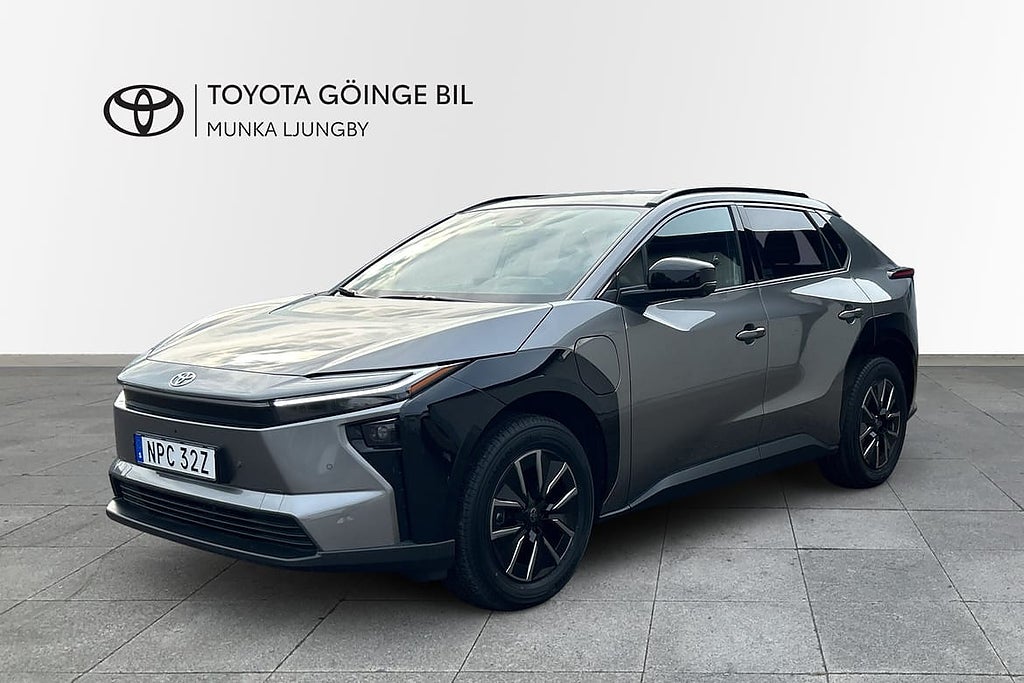 Toyota bZ4X 73.1 kWh AWD Active Tech Dragkrok