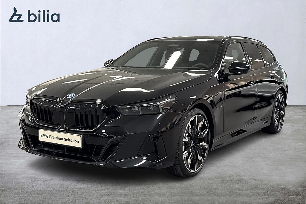 BMW 530e xDrive Touring M-Sport Pro | DEMO | 21" | H&K | Pano 