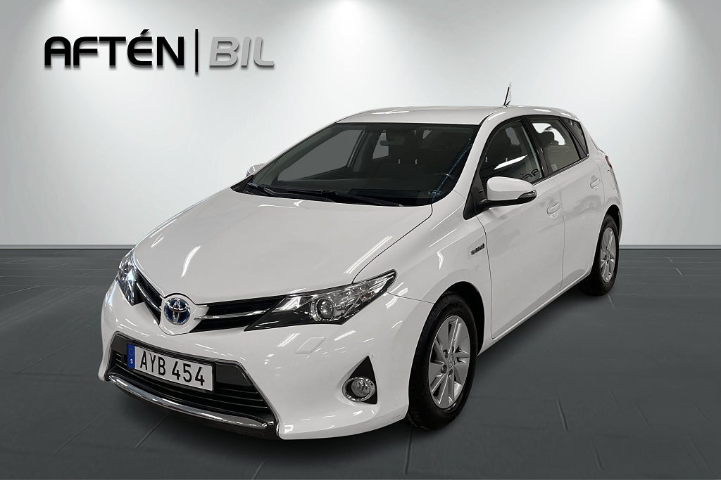 Toyota Auris Hybrid e-CVT Active|M&K-Värmare|B-Kamera| - Fint Skick!