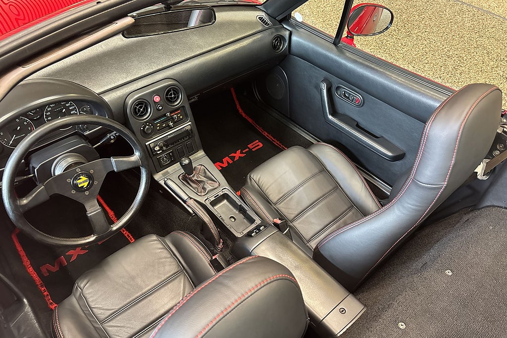 Mazda MX-5 1.6