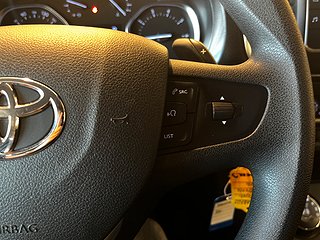 Toyota Proace Verso 2.0 Automat 9sits/MOMS/SoV-Däck/MoK-Värm