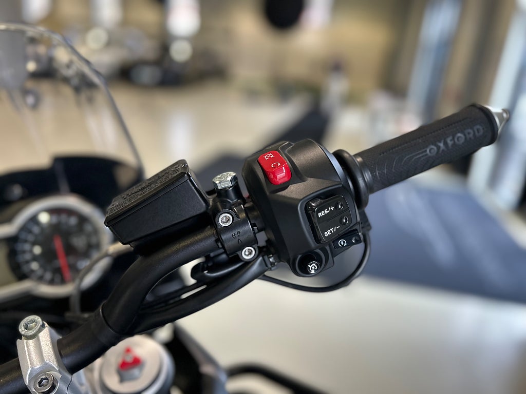 Triumph Tiger 2016 - miniatyr 7