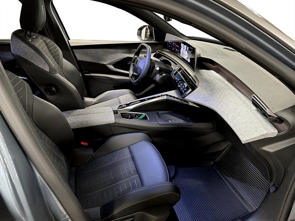 Bild på Peugeot 5008 GT Hybrid 145hk Aut KAMPANJ BRÄNSLE INGÅR