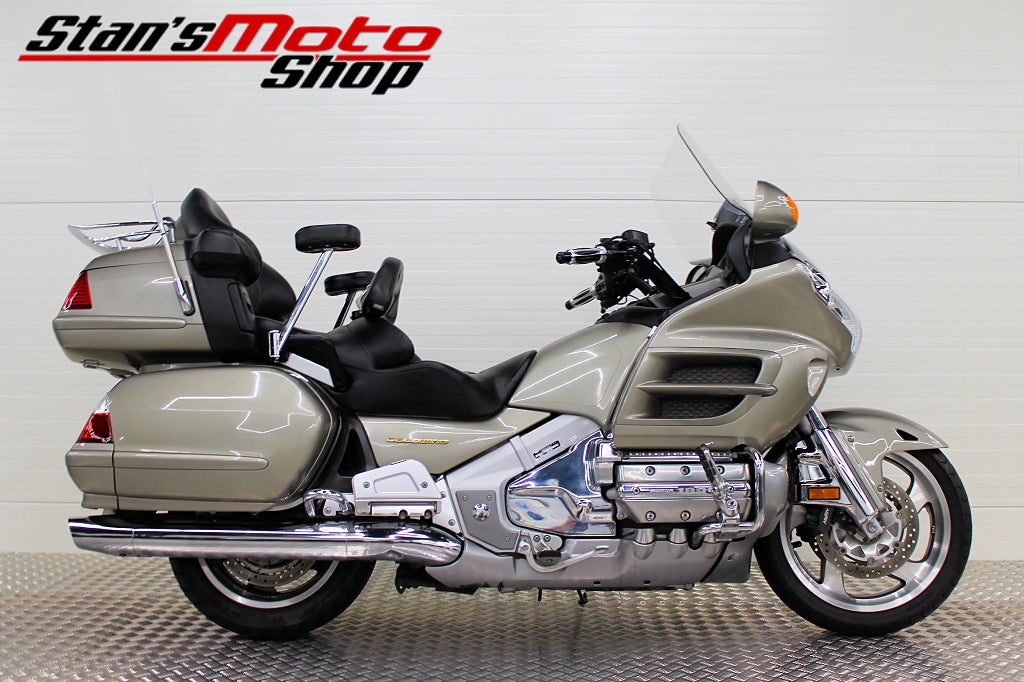 Honda Powersports GL1800A Gold Wing ABS