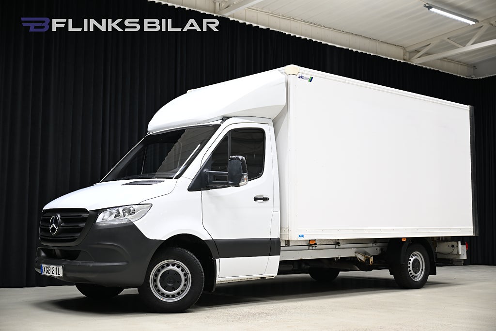 Mercedes-Benz Sprinter 315 315 CDI 150HK Automat|Volymskåp|Bakgavellyft|Sidodörr