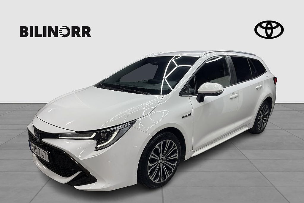 Toyota Corolla 1,8 HYBRID TOURING SPORTS STYLE V-HJUL