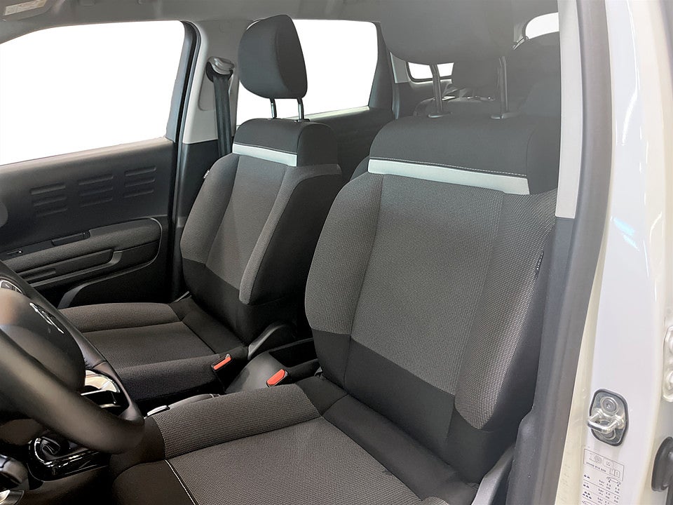 Bild på Citroën C3 Aircross Shine 1.2 PT 130hk Aut CARPLAY BACKSENSORER