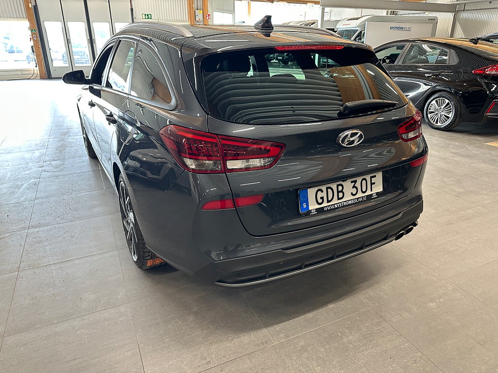 Hyundai i30 Kombi 1.5 T Automat N-Line 160Hk Bränslevärmare thumbnail
