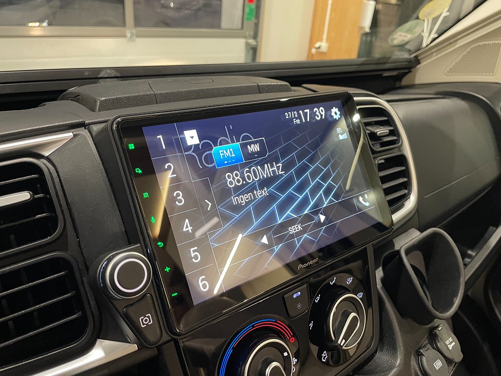 Pilote P 740 GJ / Solcell / B-körkort / Automat /  - Pilote