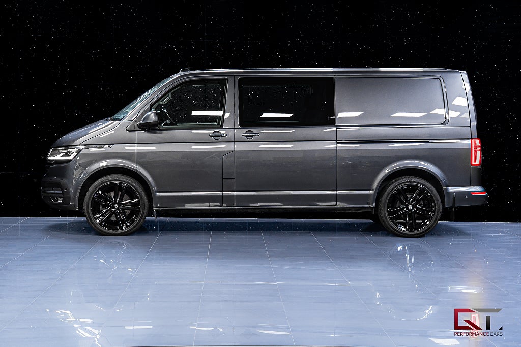 Volkswagen Transporter Kombi T32 TDI 4Motion MOMS Värmare Drag ACC Kamera 2